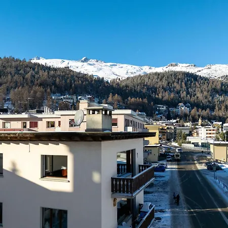 Apartamento New! Spectacular Dream View St Moritz